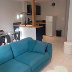 La Maison Du Gardien Nyaraló *